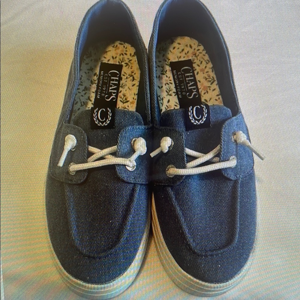 Blue Moccasins with Contrast Stitching and Slip-On Design